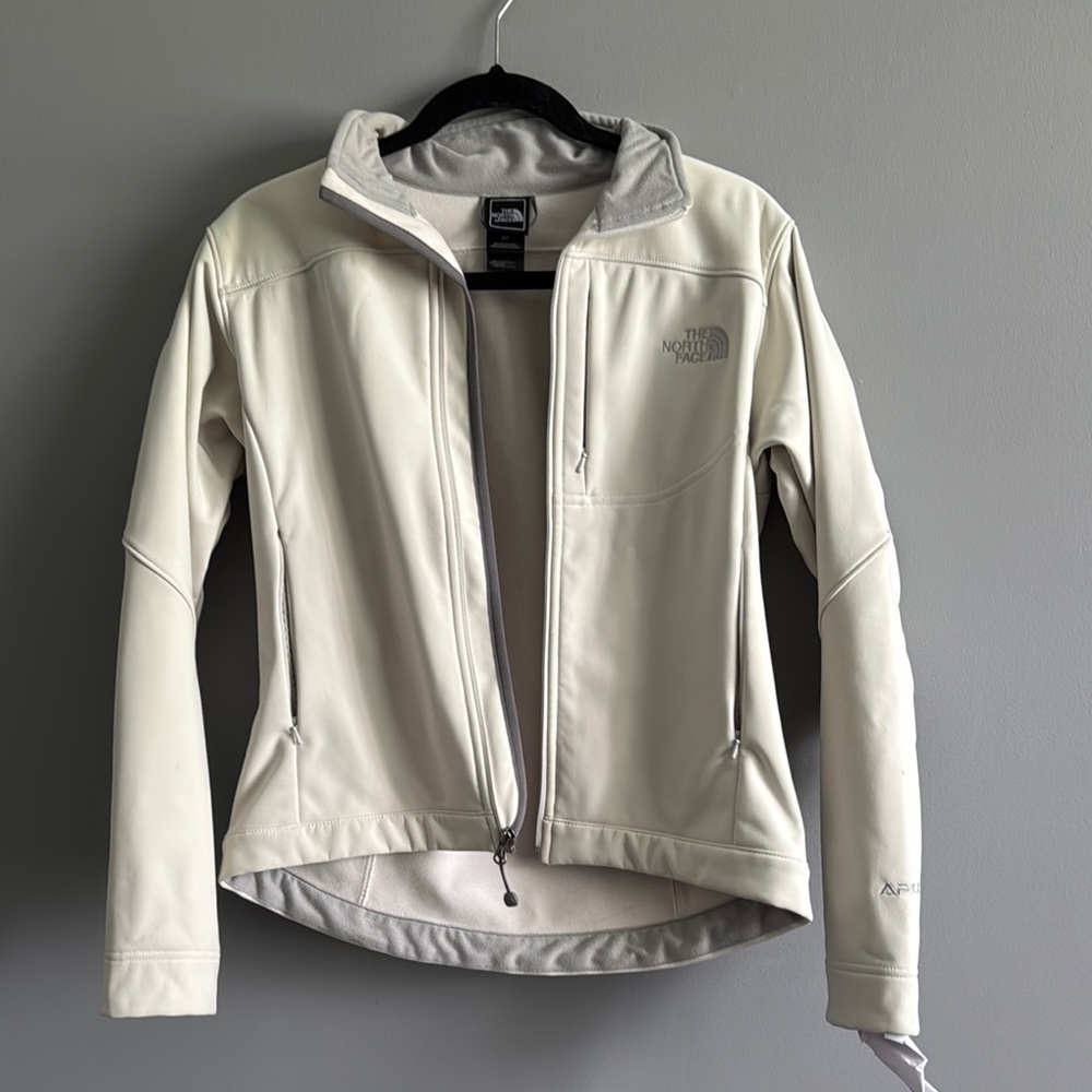 The North Face Women's Cream Jacket